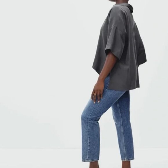 .. Everlane The Drapey Square Shirt, Slate Grey (XXS) - Picture 7 of 11